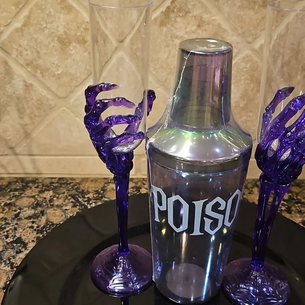 Halloween Poison Themed Set